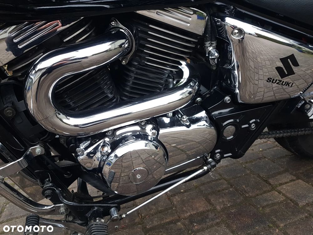 Suzuki Marauder - 16