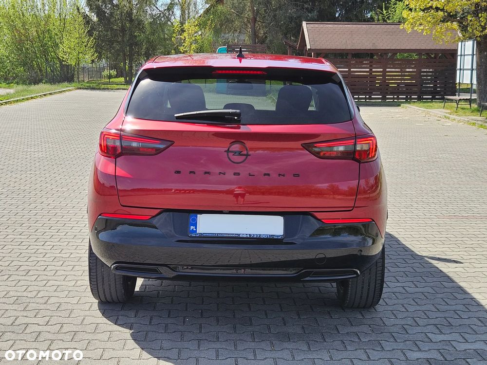 Opel Grandland 1.2 T GS S&S - 11