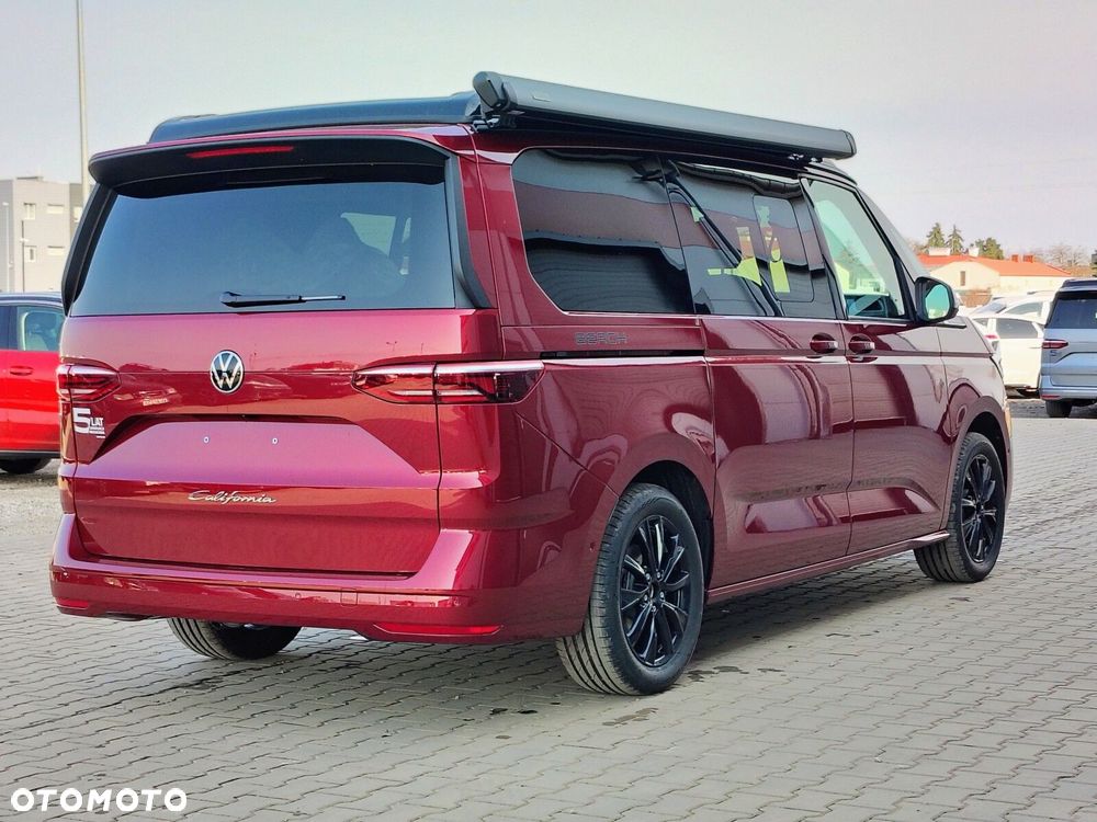 Volkswagen california Nowa California Beach silnik: 2,0 l TSI OPF 204 KM / skrzynia biegów: 7-biegowa DSG rozstaw osi: 3124 mm - 7