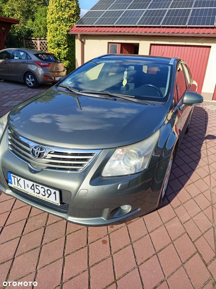 Toyota Avensis 2.0 D-4D Premium - 15