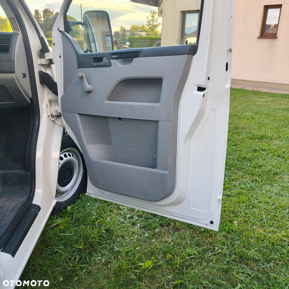 Volkswagen Transporter - 15