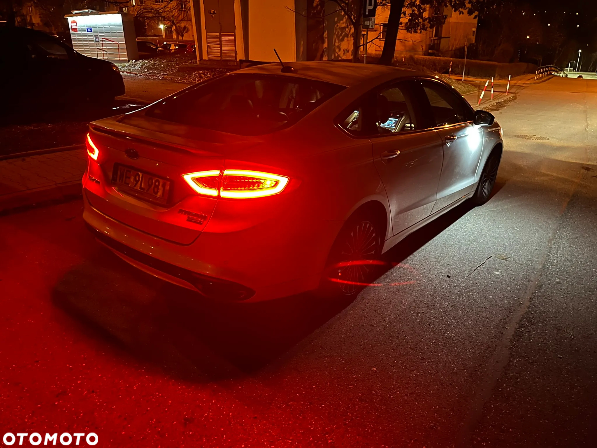 Ford Fusion 2.0 EcoBoost Titanium - 36
