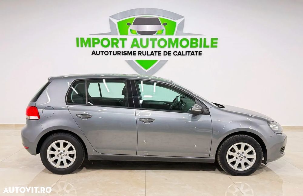 Volkswagen Golf 1.6 TDI DPF Comfortline - 16