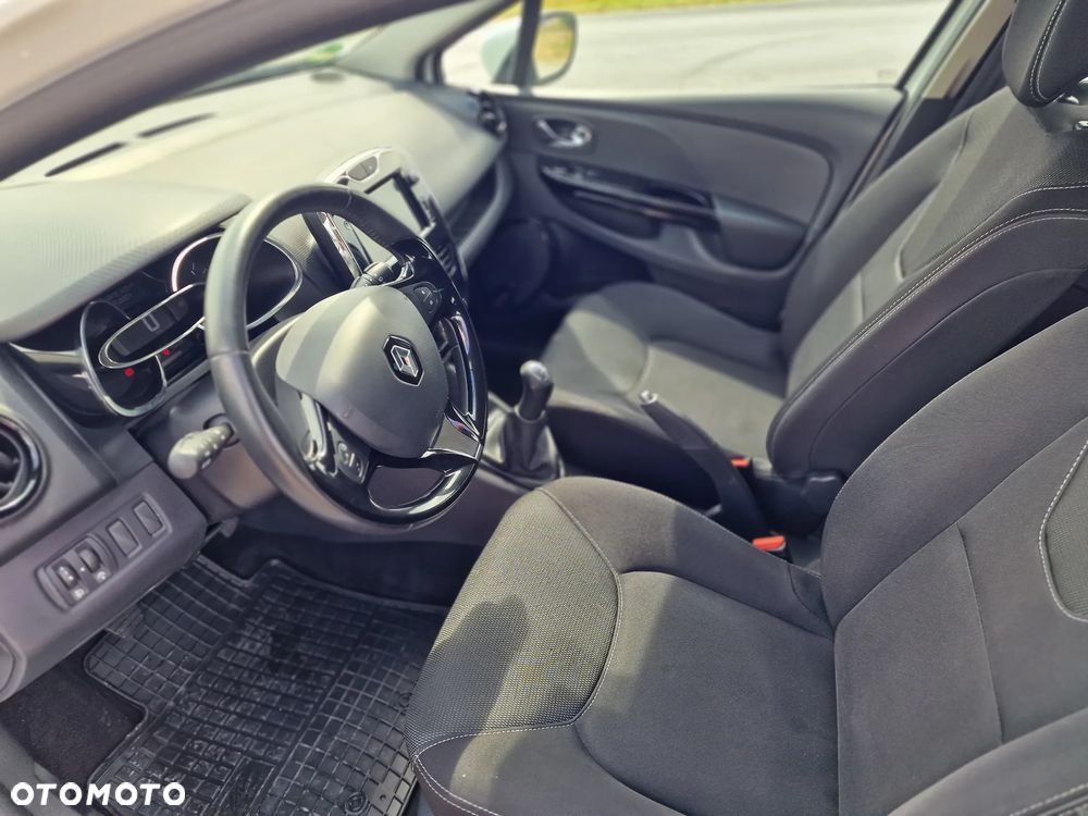 Renault Clio 1.2 16V 75 LIMITED - 16