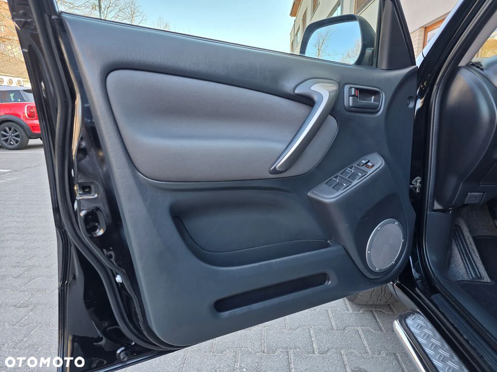 Toyota RAV4 4x4 Executive - 14