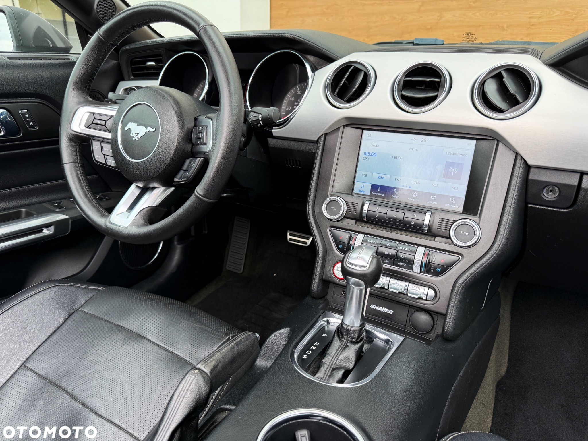 Ford Mustang 2.3 Eco Boost - 11