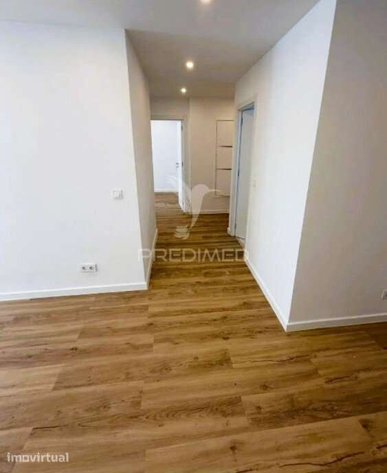 Apartamento T2 em Odivelas - Grande imagem: 4/11
