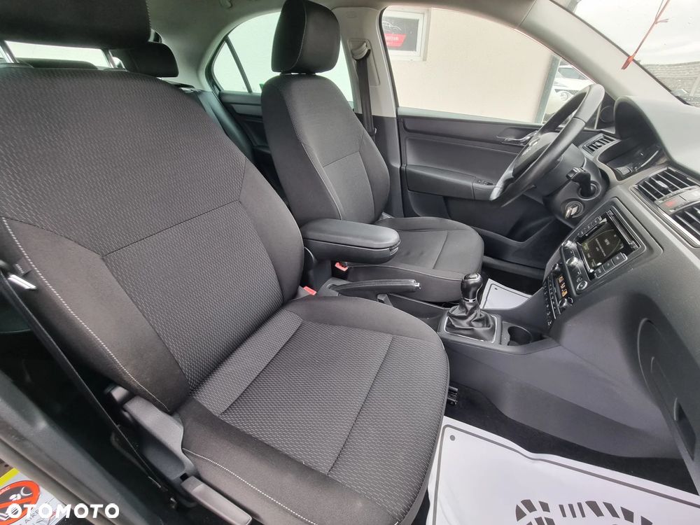Skoda RAPID - 8