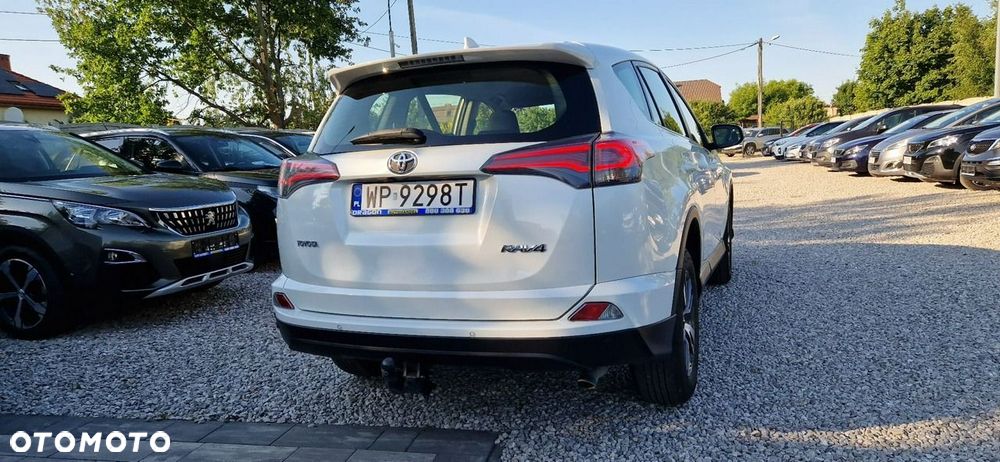 Toyota RAV4 - 9