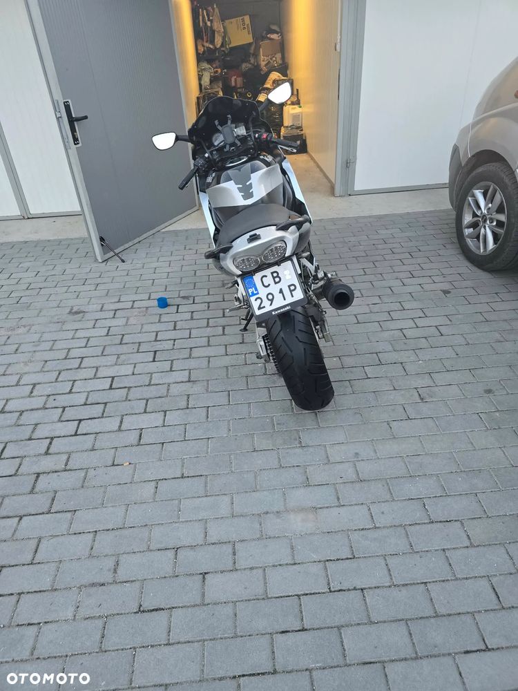Kawasaki ZXR - 4