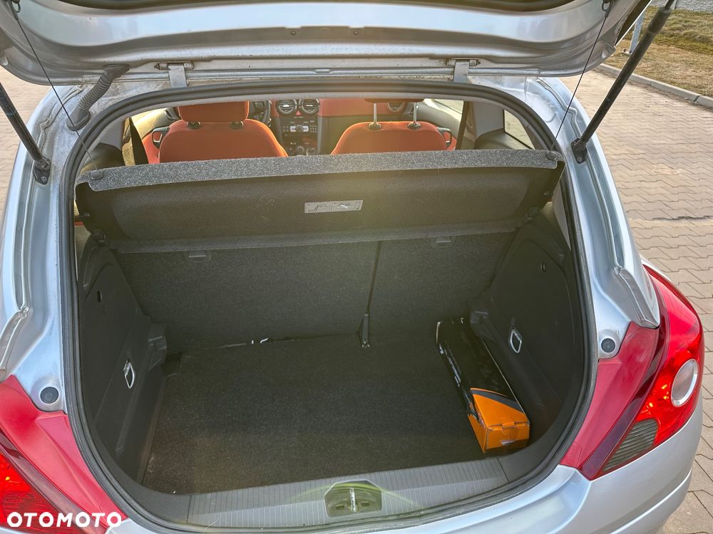 Opel Corsa 1.2 16V Sport - 10