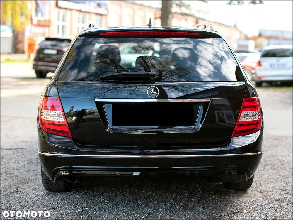 Mercedes-Benz Klasa C 180 Avantgarde - 9