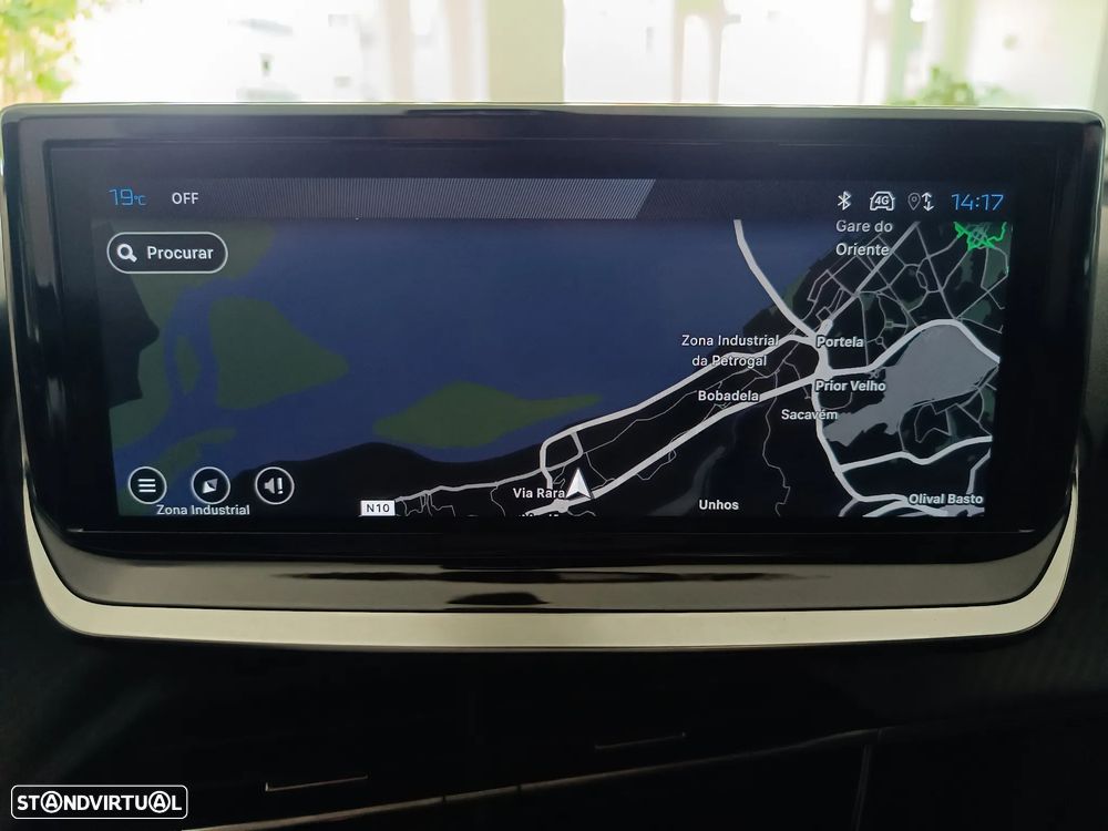 Peugeot 2008 1.2 PureTech Active Pack - 42