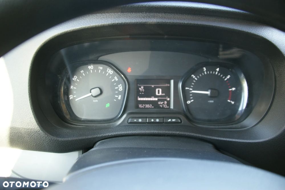 Peugeot Expert - 17