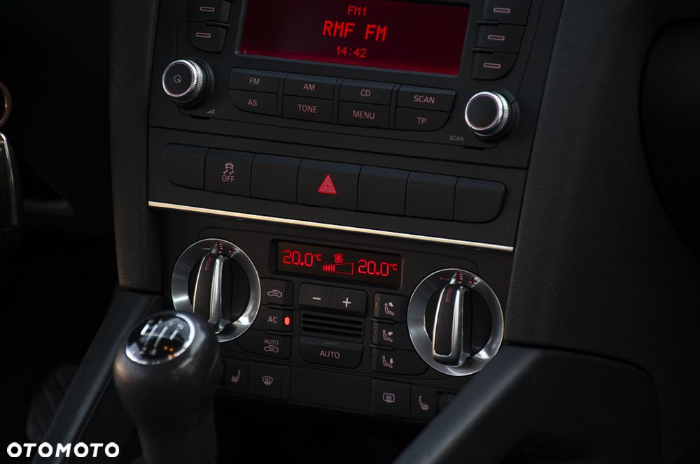 Audi A3 Sportback 1.6 Attraction - 22