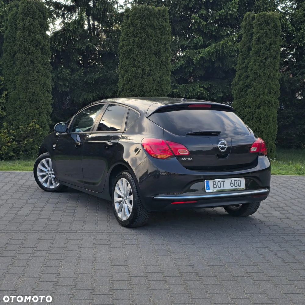 Opel Astra 1.4 Turbo - 12