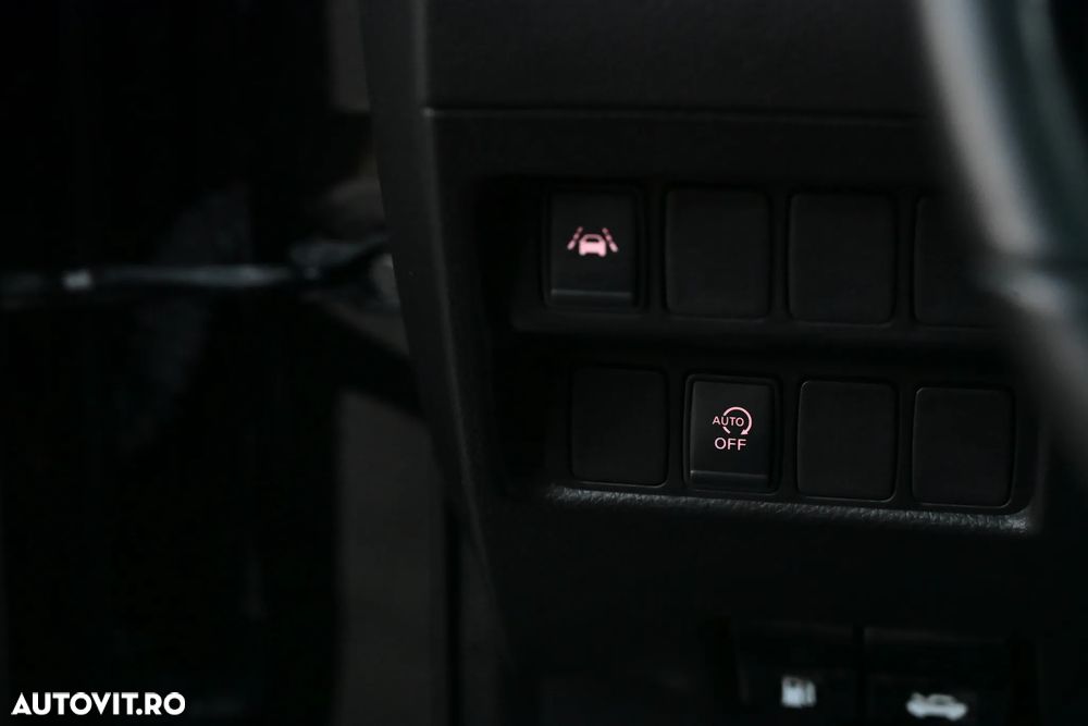 Nissan Qashqai 1.5 DCI N-CONNECTA - 33