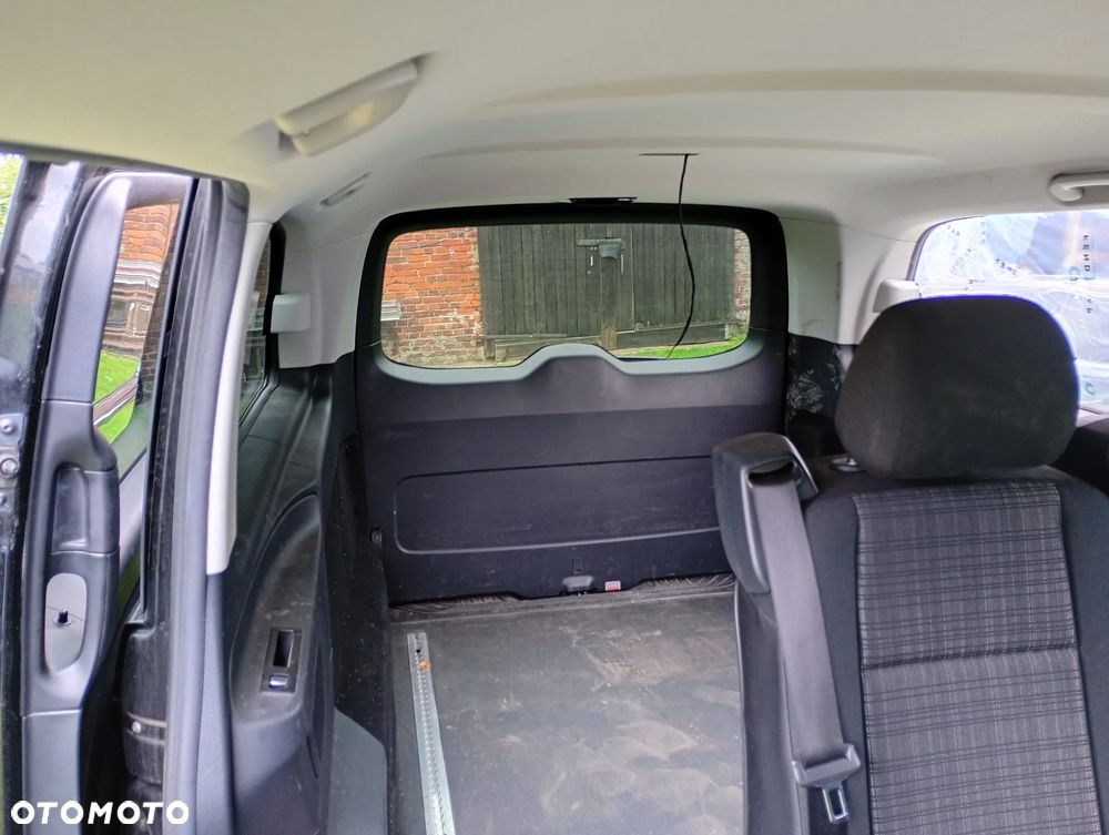 Mercedes-Benz Vito 119 CDI 4MATIC Tourer Extralang EDITION - 9