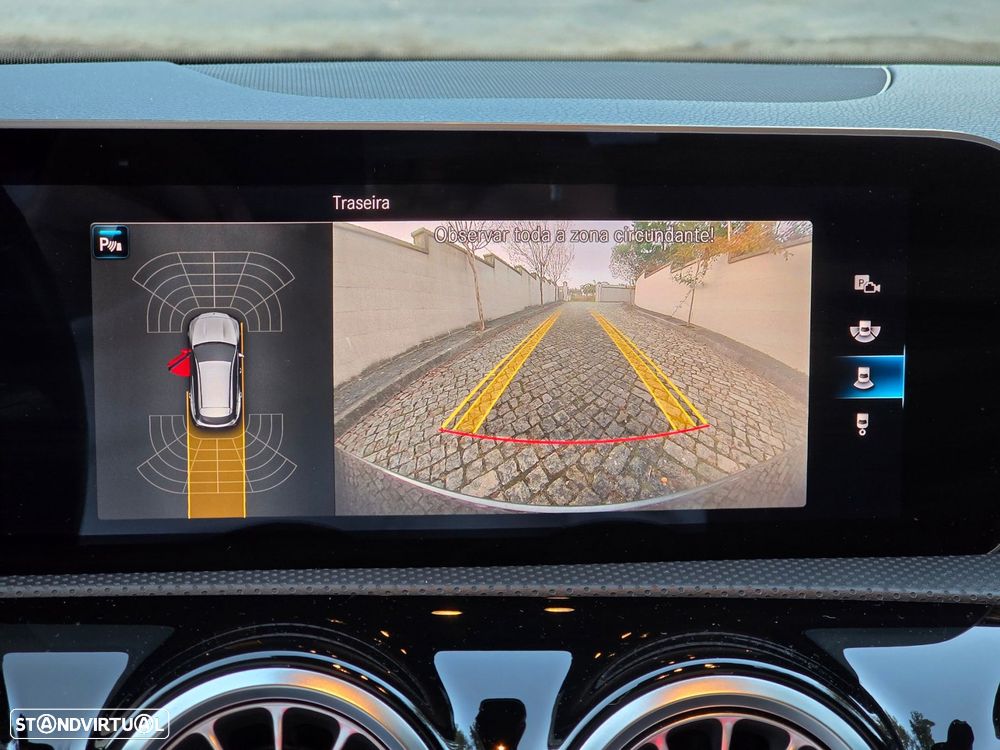 Mercedes-Benz CLA 180 - 13