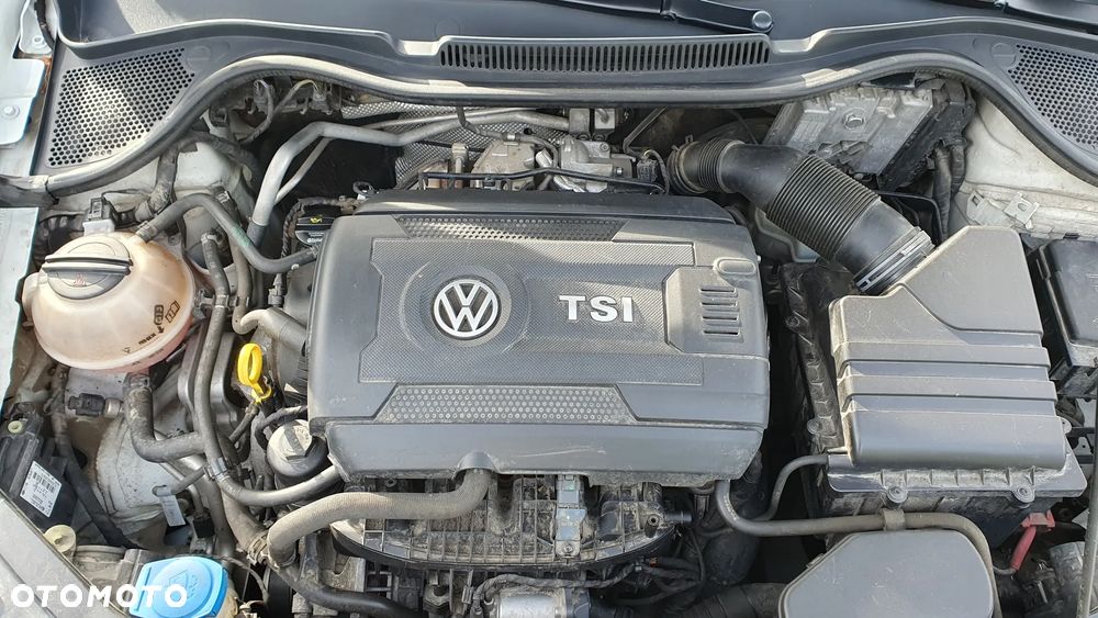 Volkswagen Polo 1.8 TSI BMT GTI - 12