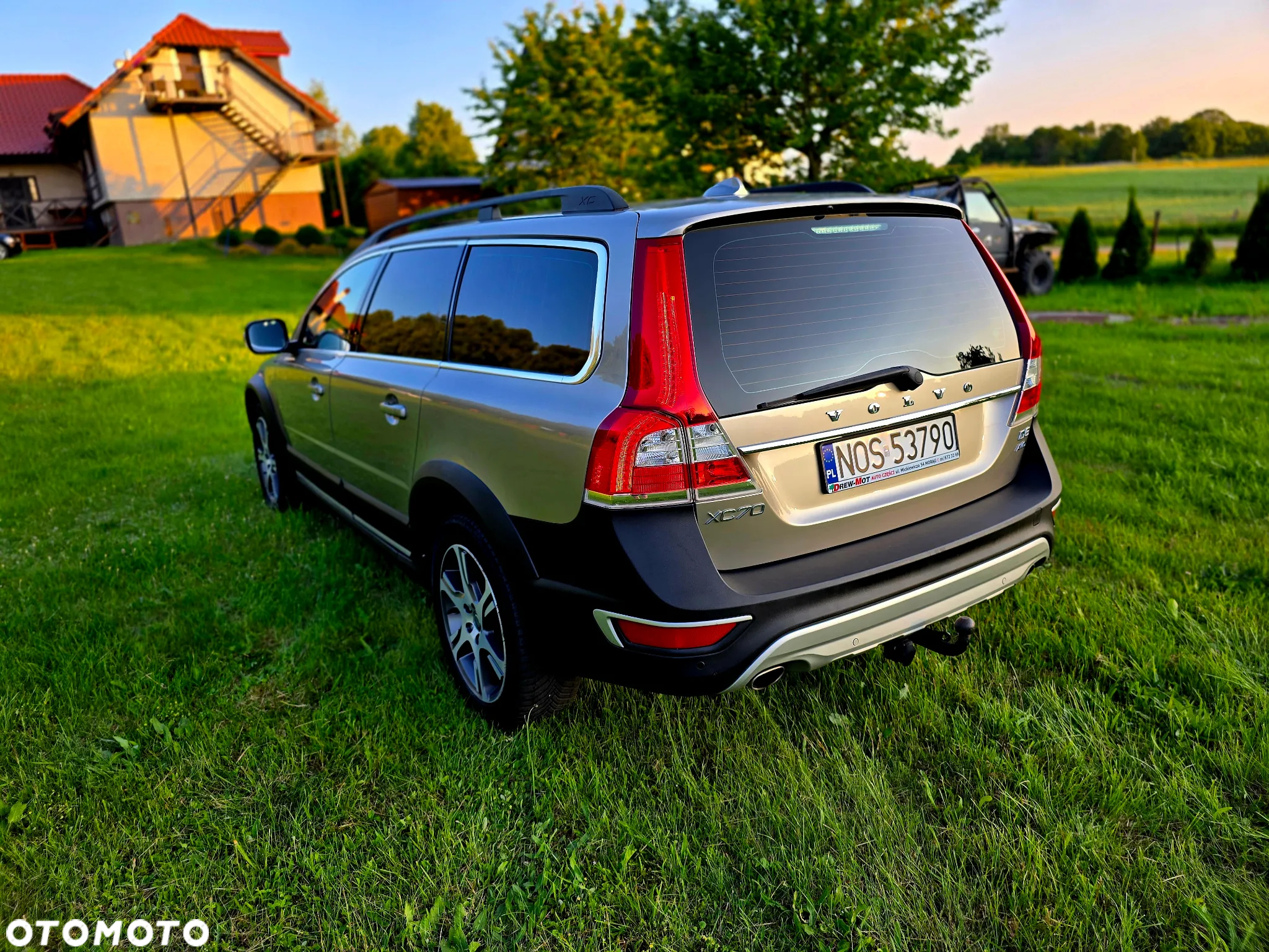 Volvo XC 70 D5 AWD Dynamic Momentum - 16