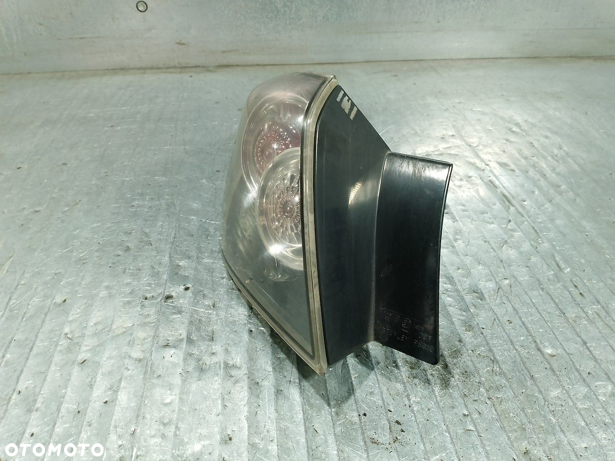 LAMPY TYŁ KOMPLET MAZDA 3 ( 99-09 ) 1.6 HDI HATCHBACK P6312 - 5