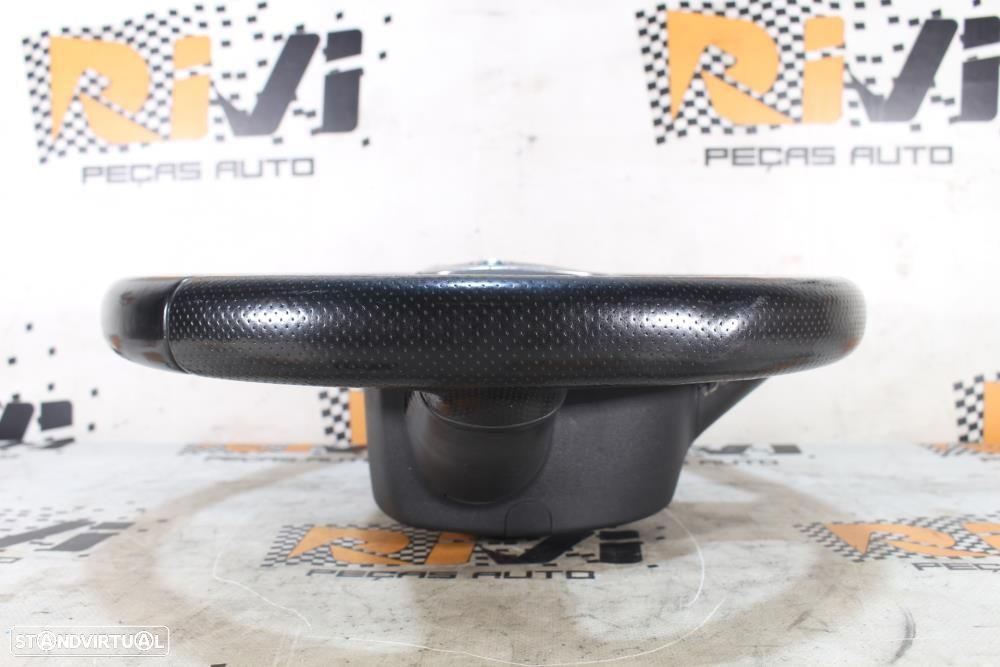 Volante Audi A3 (8P1)  Volante Audi A3 8P / A4 B6 B7 B8 / A5 8T / A6 C - 7