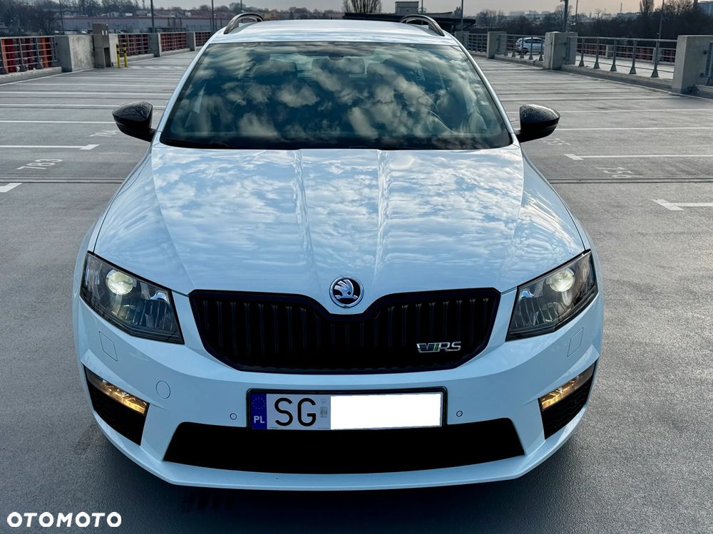 Skoda Octavia 2.0 TDI RS - 38