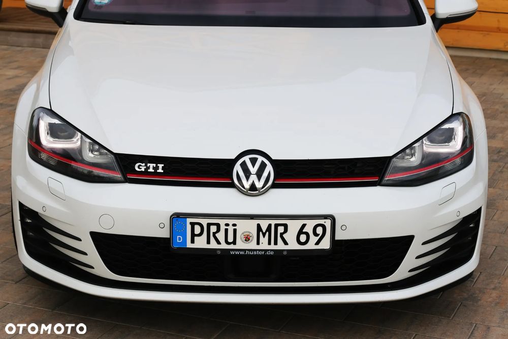 Volkswagen Golf GTI BlueMotion Technology - 4