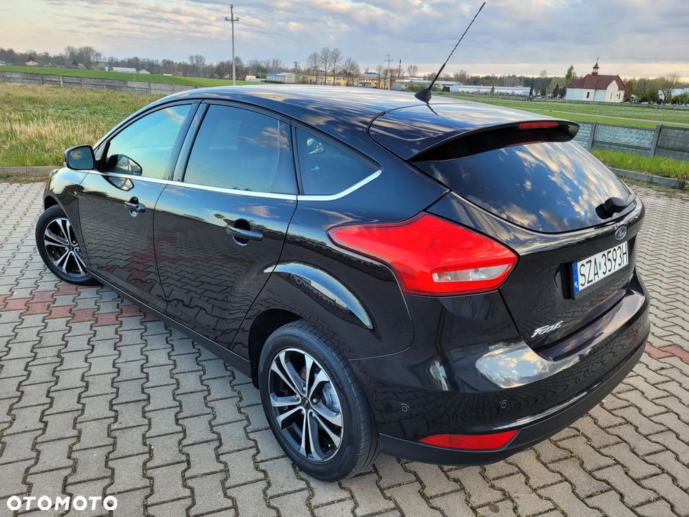 Ford Focus 1.0 EcoBoost Titanium - 9