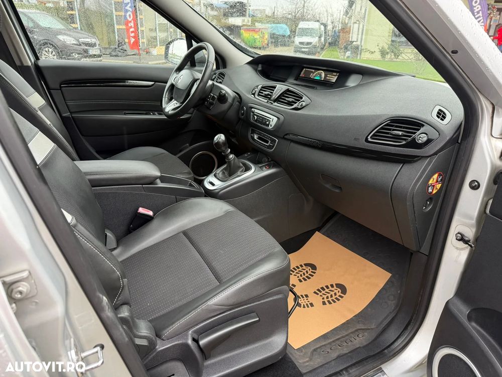 Renault Megane ENERGY dCi 110 Start & Stop Paris Business - 5