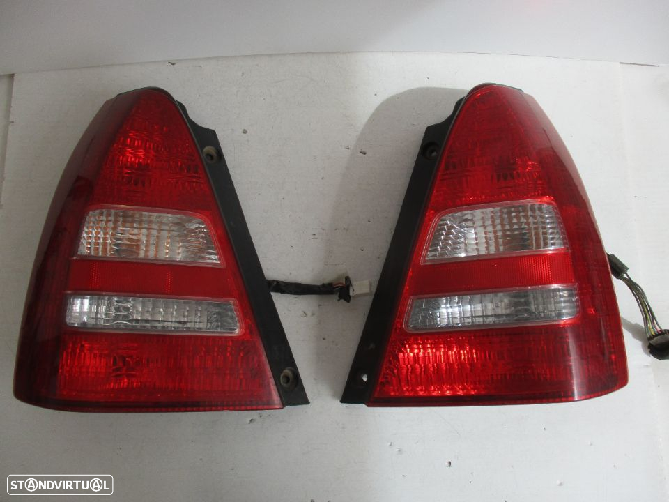 Farol Farolim Subaru Forester Esquerdo Direito - 2