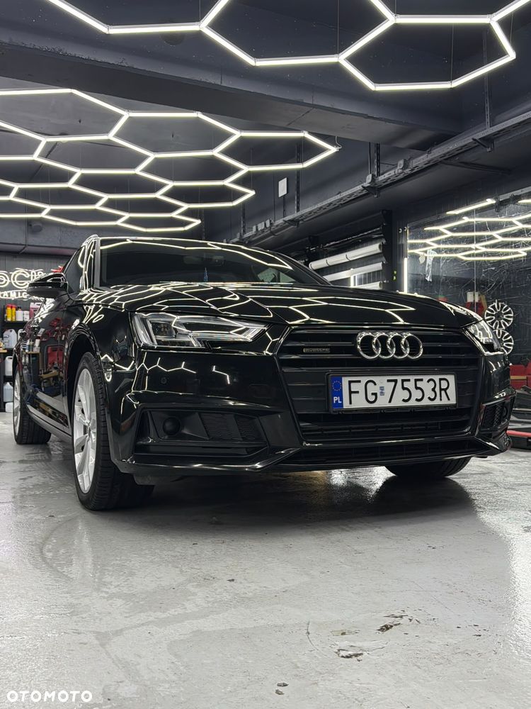 Audi A4 Avant - 2