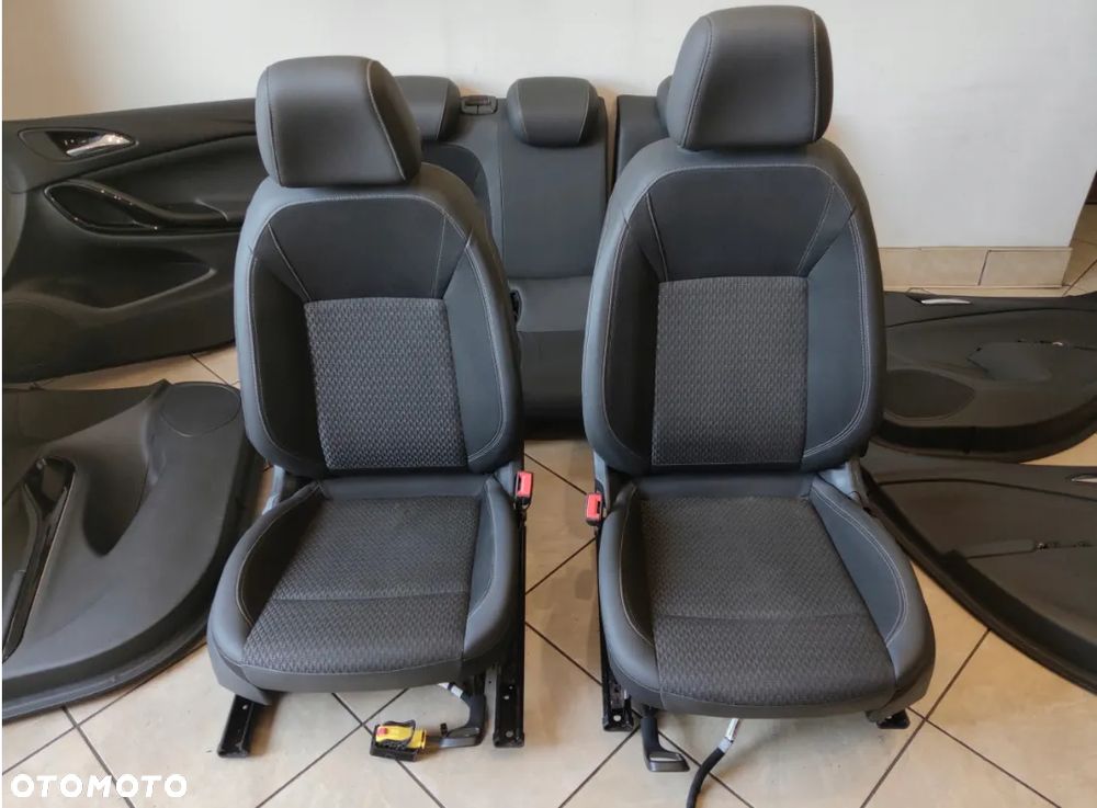 OPEL ASTRA K V HB FOTELE KANAPA BOCZKI KOMPLET PÓŁSKÓRA 100 TYŚ KM GRZANE - 3