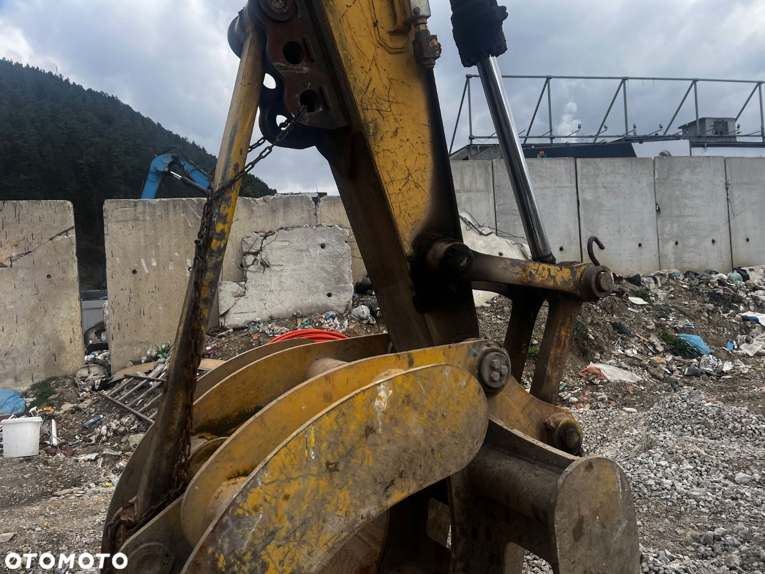 Komatsu Pc 180 Lc - 25