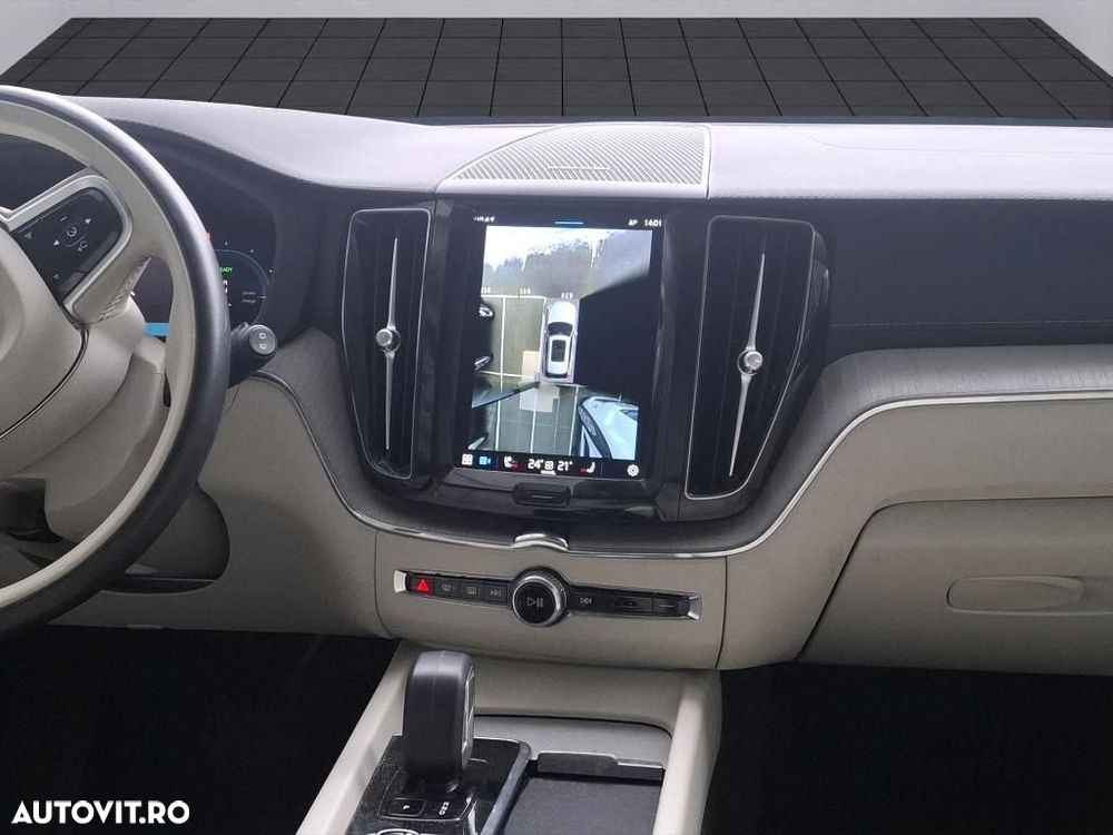 Volvo XC 60 T6 AWD Recharge Plus Bright - 5