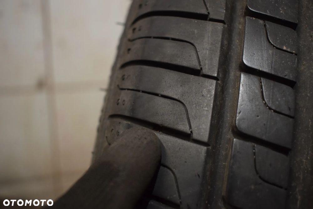 R18 205/40 Pirelli Cinturato P7 RSC * - 7
