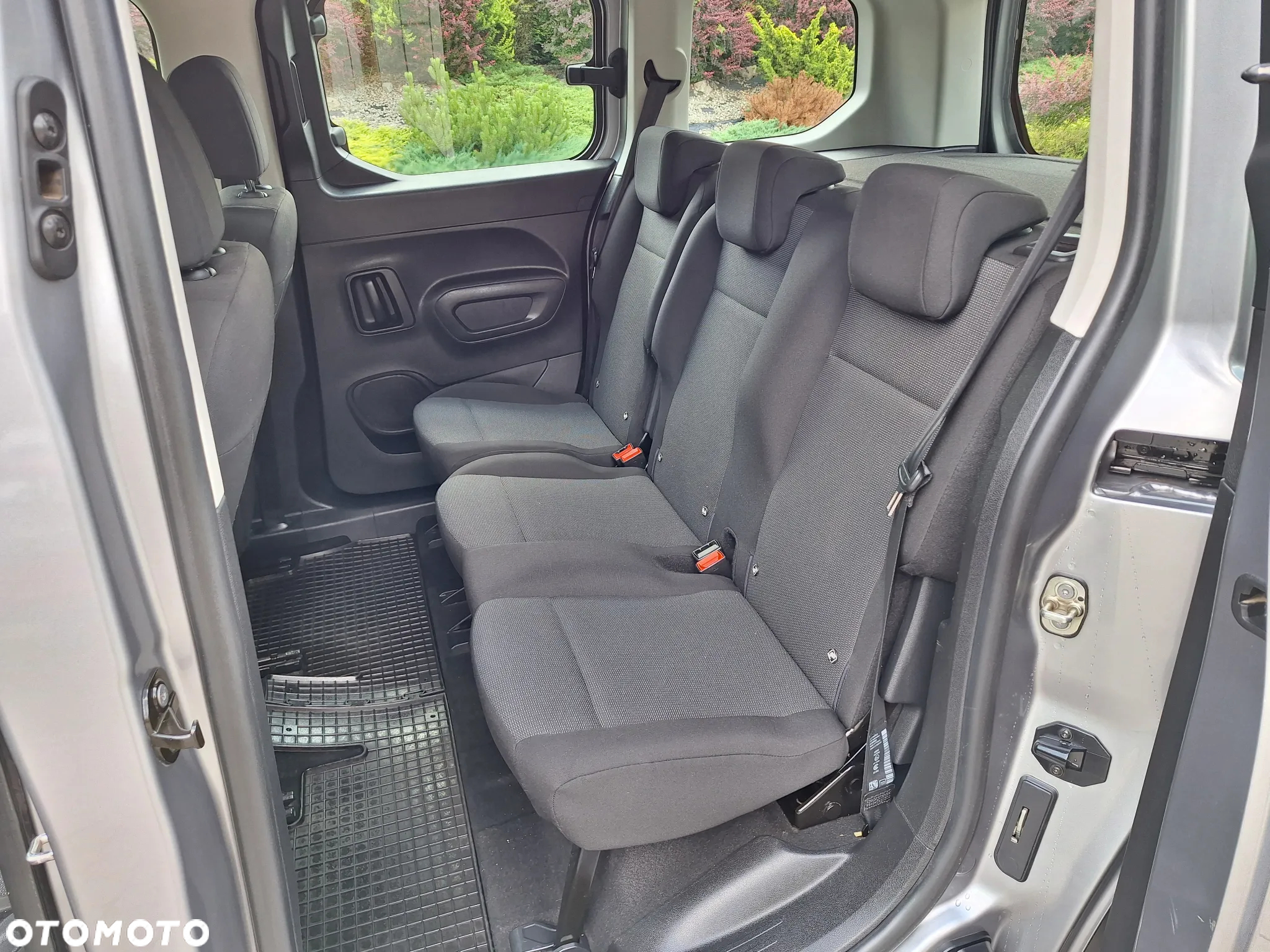 Peugeot Rifter 1.5 BlueHDI Active Pack S&S - 9
