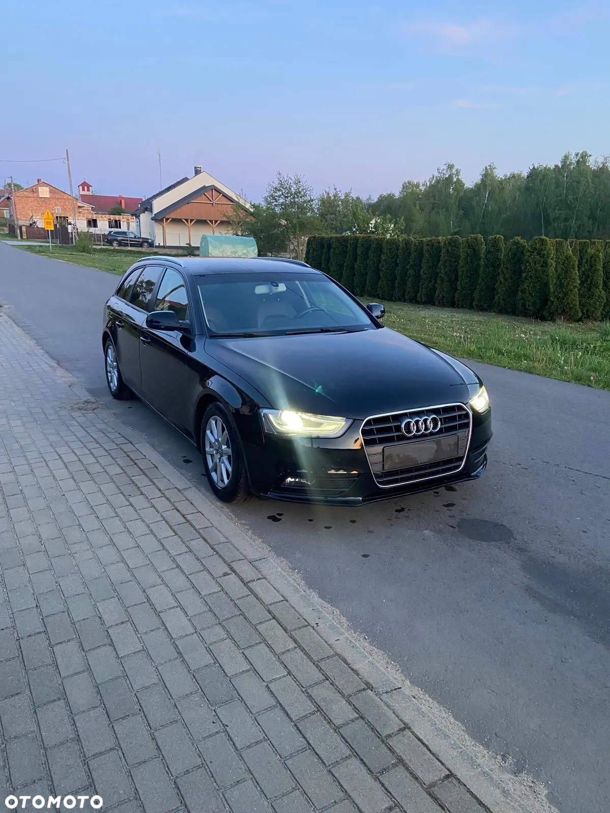 Audi A4 Avant 2.0 TDI e DPF Attraction - 2