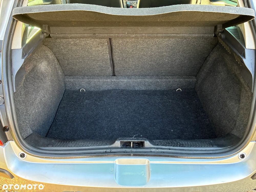 Renault Clio 1.6 16V Exception - 17