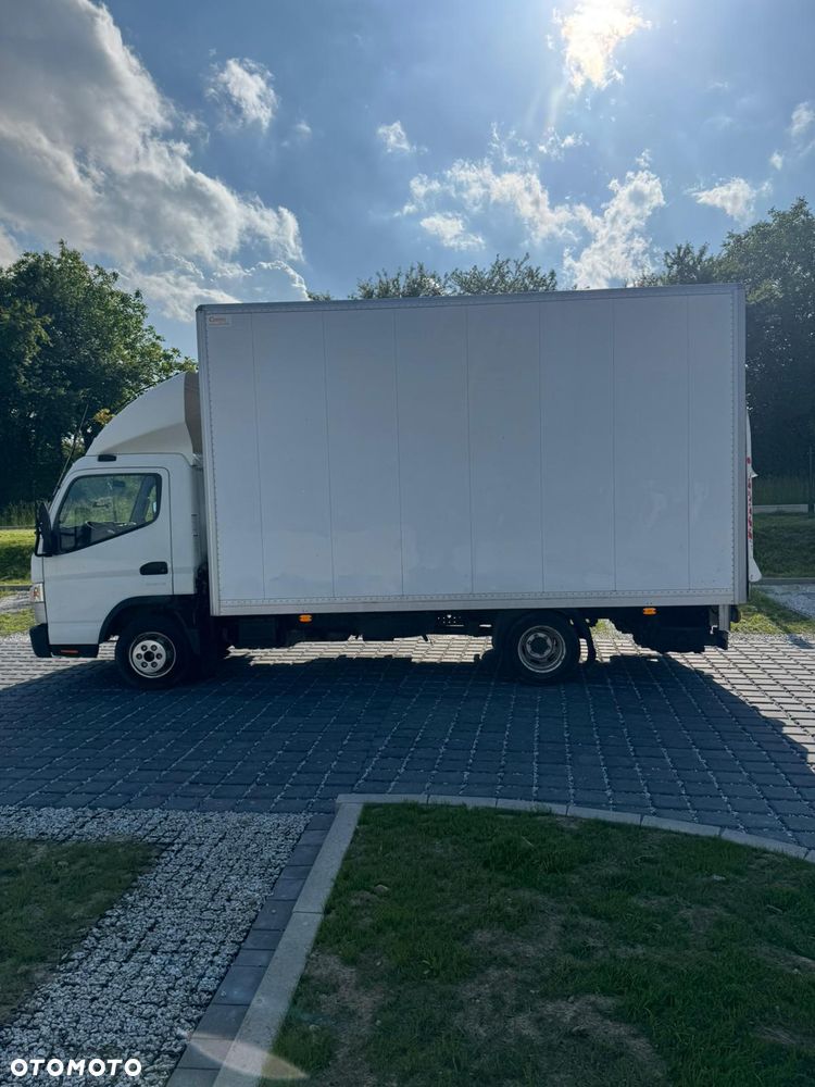 Mitsubishi FUSO CANTER - 9