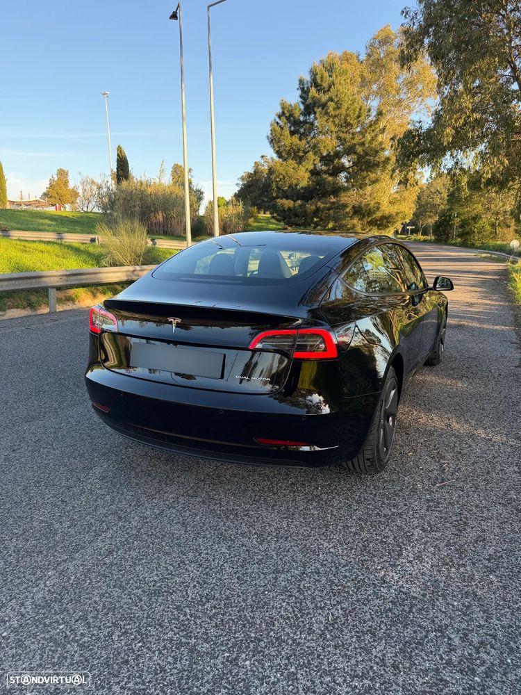 Tesla Model 3 - 2