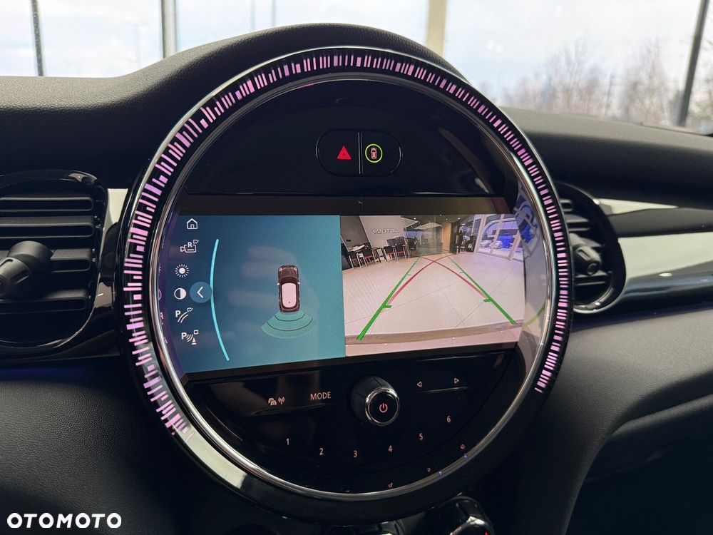 MINI Cooper Standard - 35