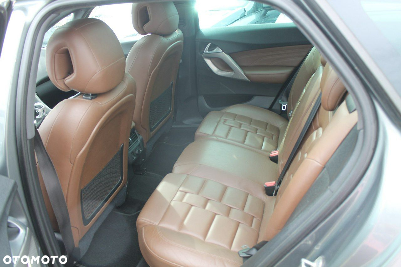 Citroën DS5 - 13