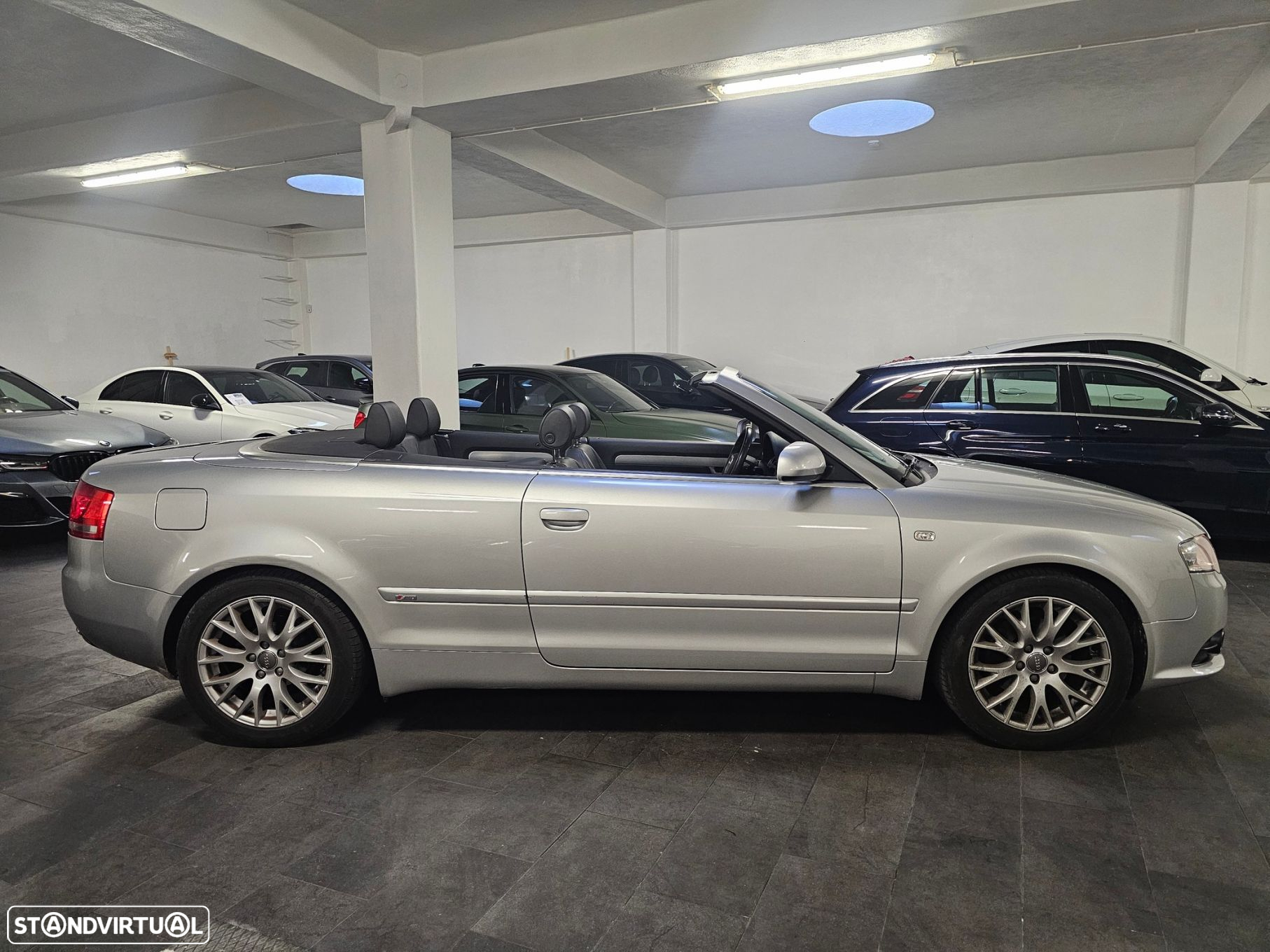 Audi A4 Cabrio 2.0 TDi Multitronic - 10