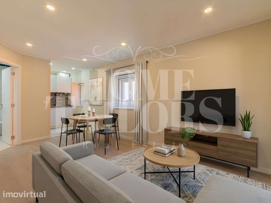 T1 no 2º Piso - Apartamento Renovado no Centro Histórico - Grande imagem: 5/12