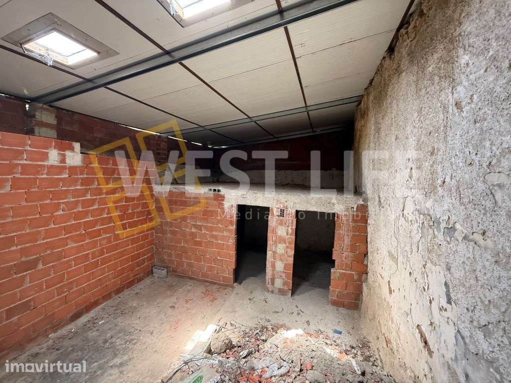 Imóvel com PROJETO APROVADO para moradia T2 - Enxara do Bispo, Mafra - Grande imagem: 3/21