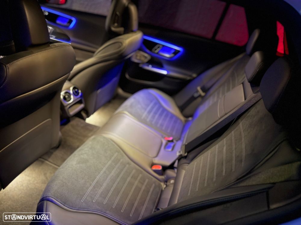 Mercedes-Benz C 300 de 4Matic T 9G-TRONIC AMG Line - 21