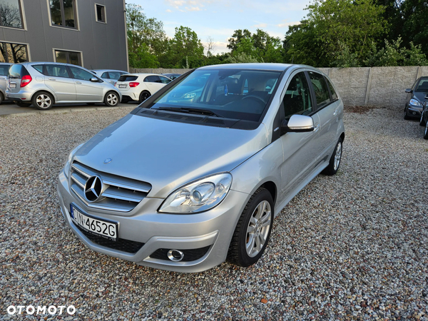 Mercedes-Benz Klasa B 180 BlueEffICIENCY