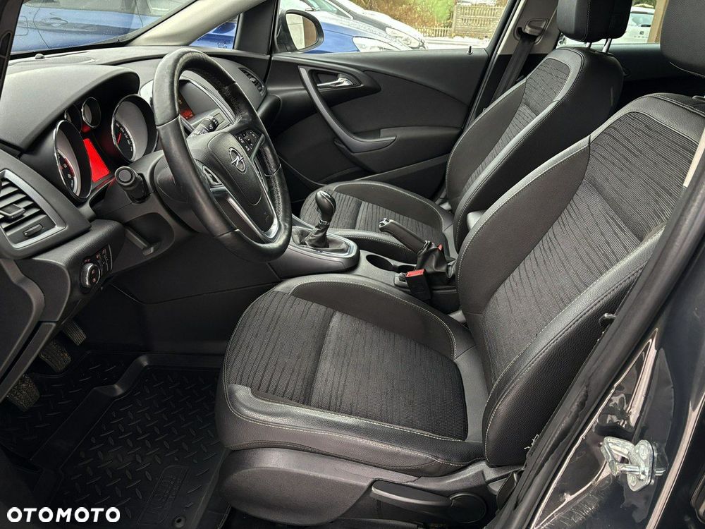 Opel Astra 1.4 Turbo Innovation - 12